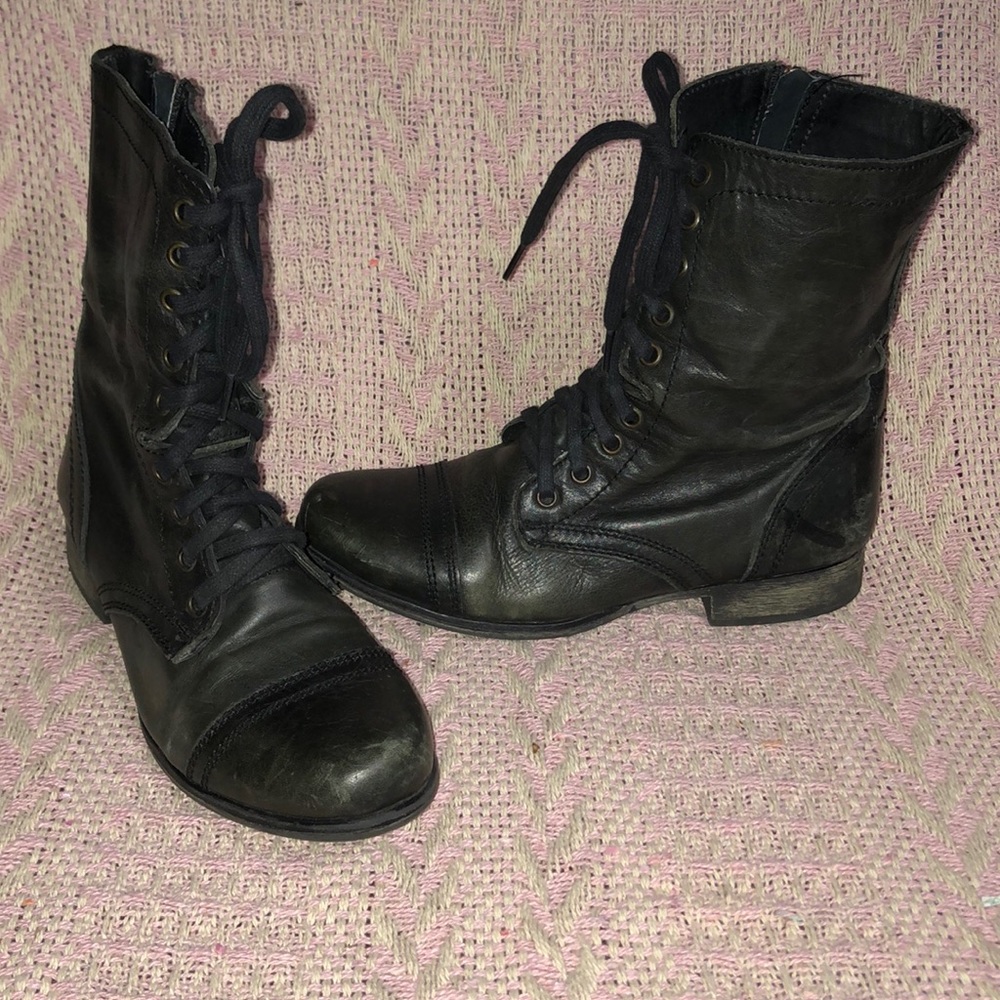 Steve Madden Troopa Booties Size 7.5 Black
